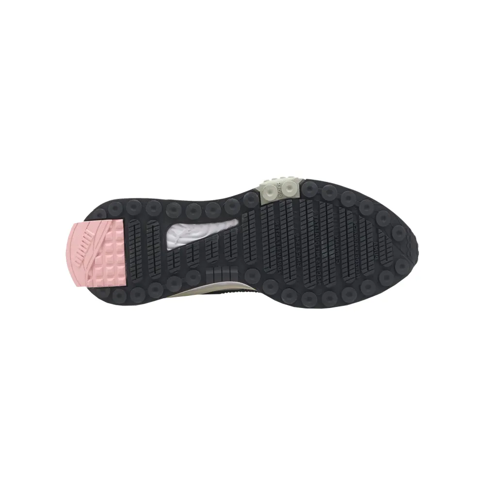 PUMA Wild Rider Layers 380697_03 / weiss