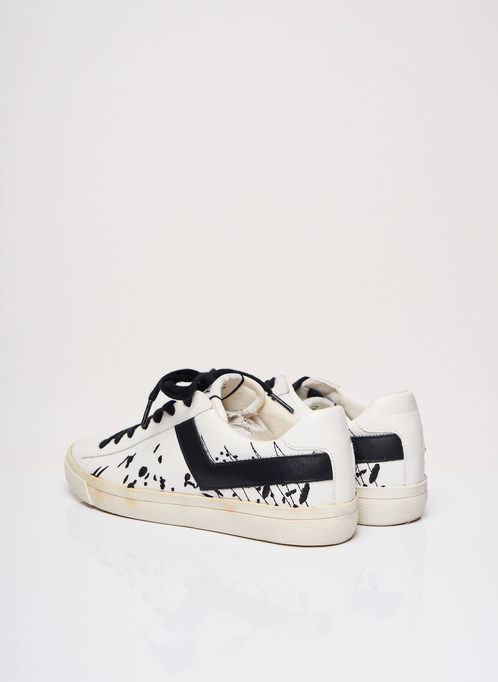 Pony Baskets Femme couleur blanc