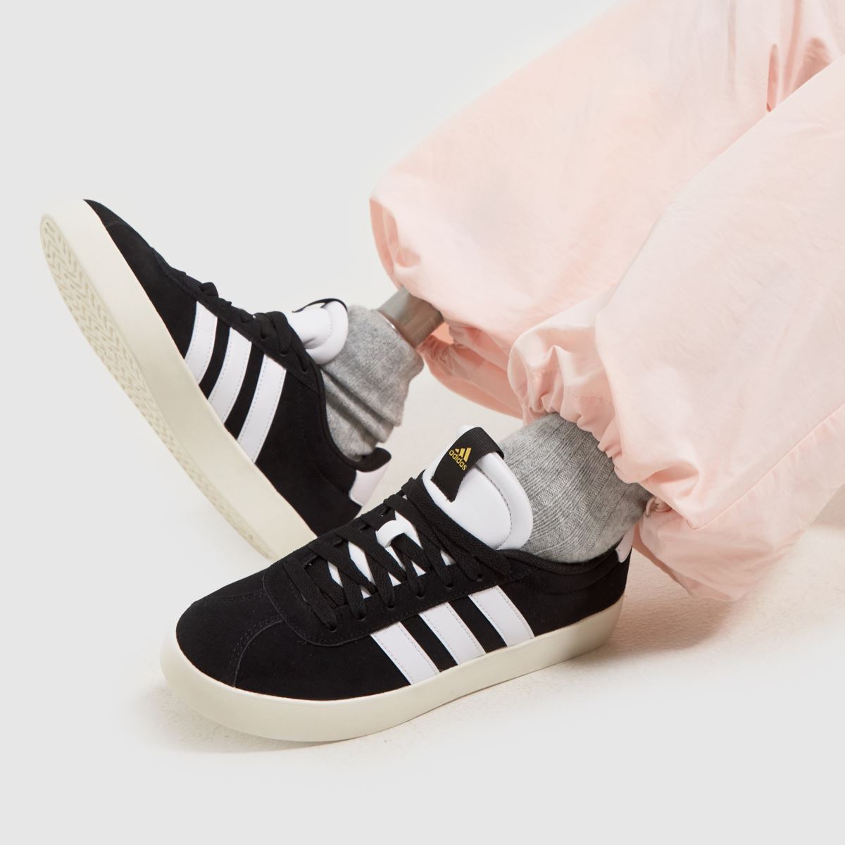 adidas vl court 3.0 träningsskor i svart och vitt