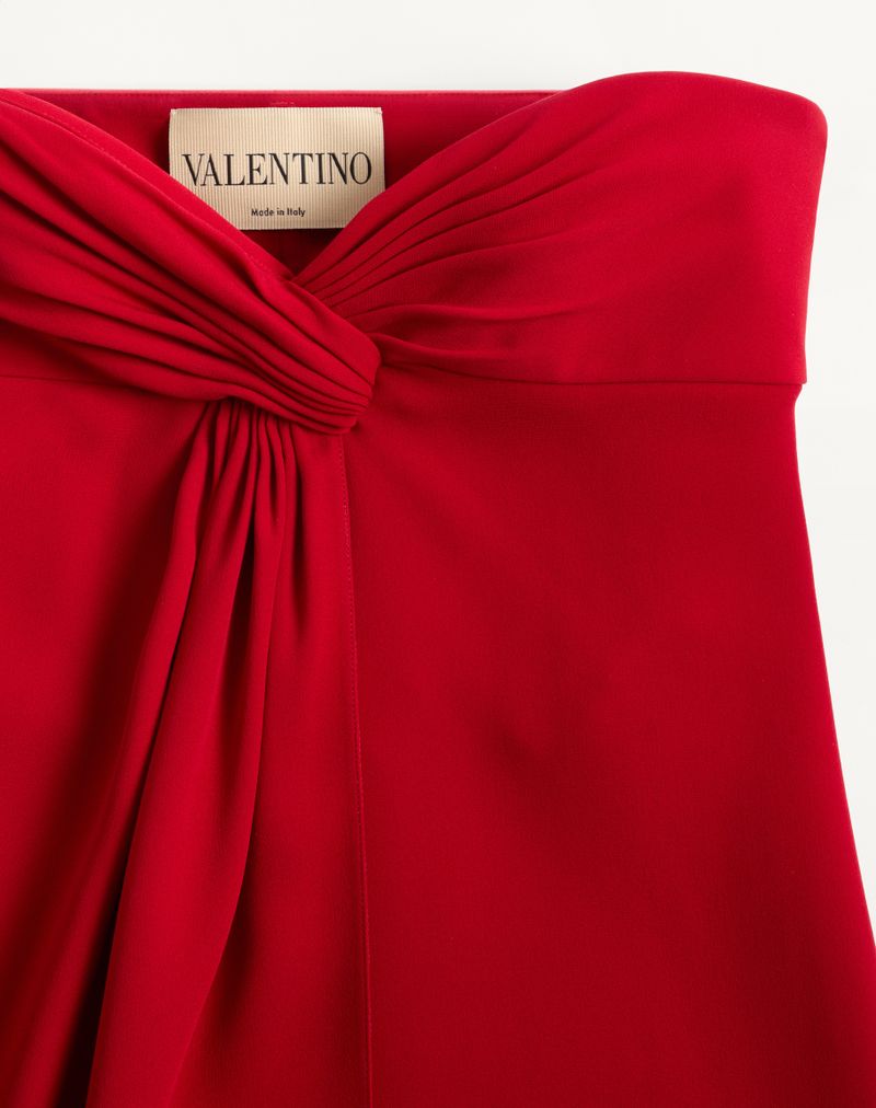 Vestido longo de alta costura em cady