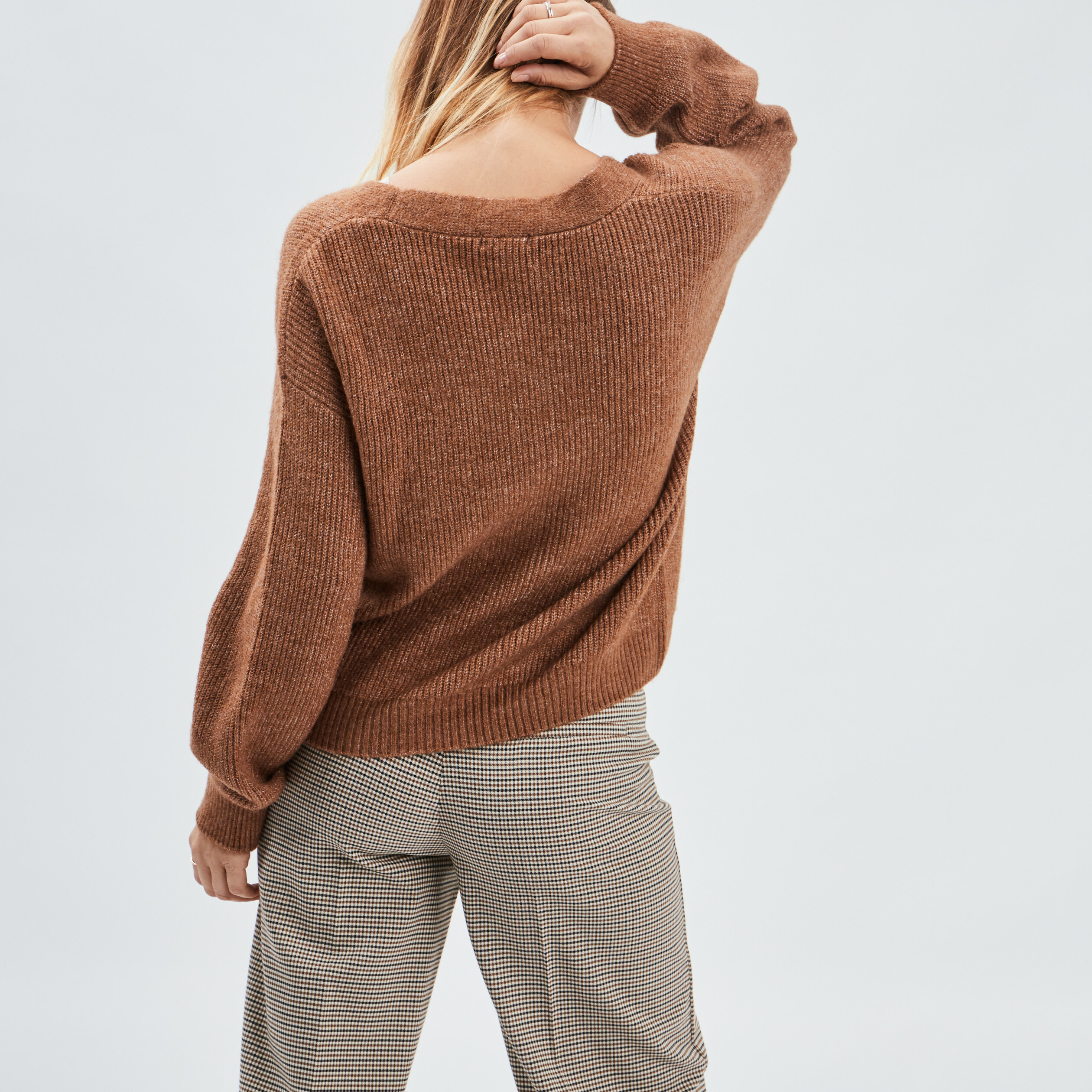 Gilet boutonné col en V marron clair femme | La Halle
