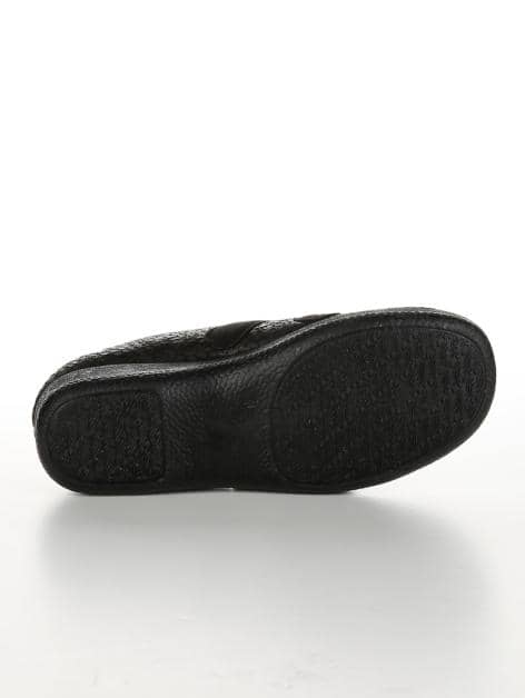 Klettslipper mit verstellbaren Klettverschlüssen
