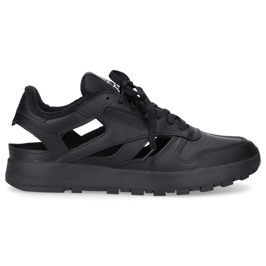 Maison Margiela - Sneaker low x REEBOK TABI Kalbsleder - schwarz