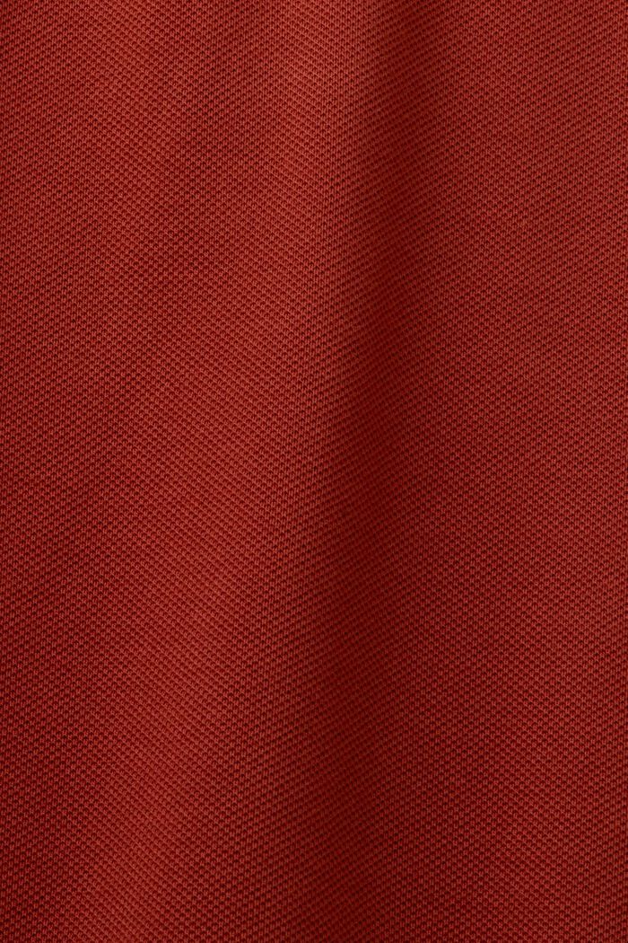 Charakteristisches Piqué-Poloshirt