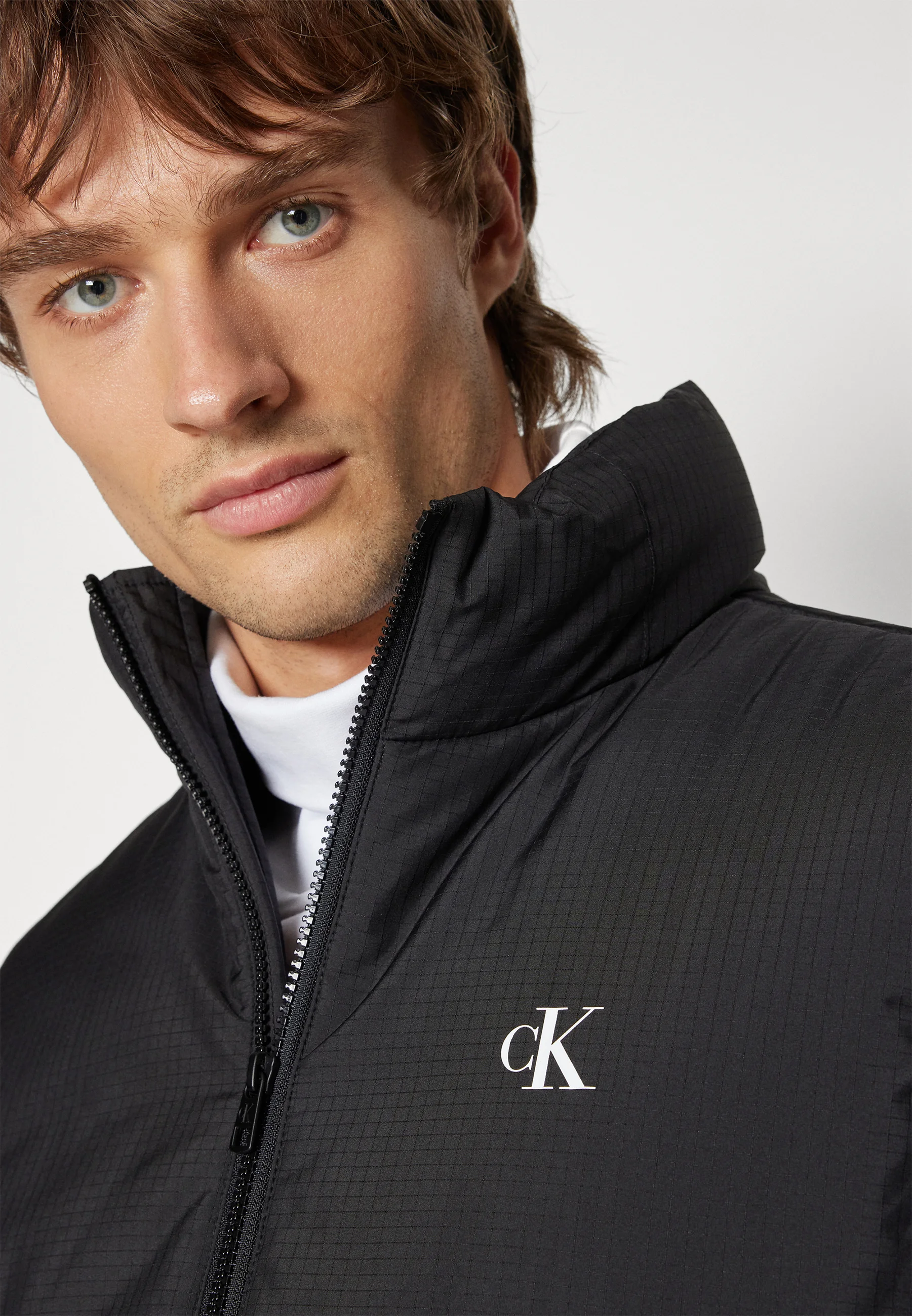 Chaleco acolchado ligero Calvin Klein Jeans - Sin mangas