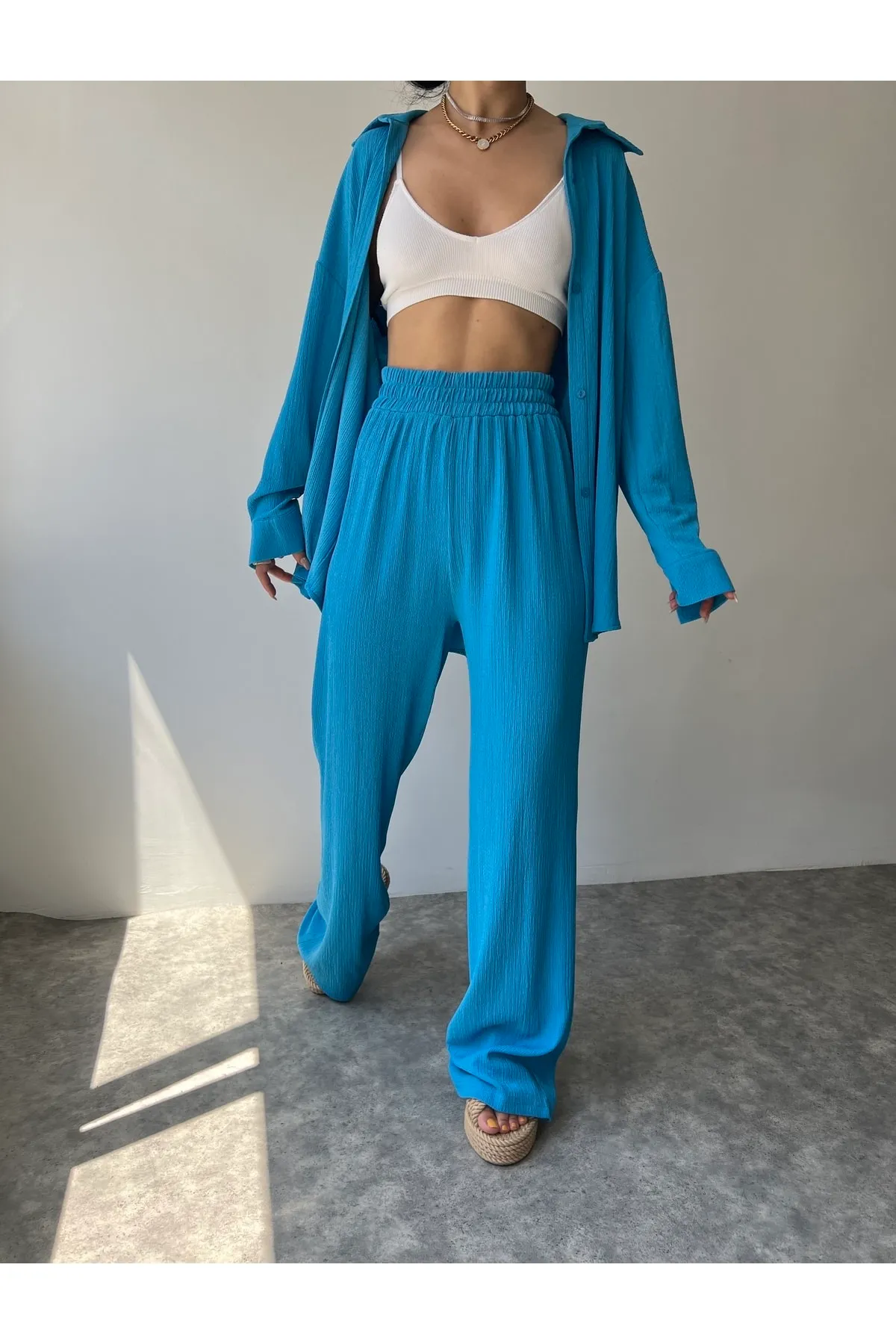 MCLLCTN  Blauer Strickanzug für Damen von Capri