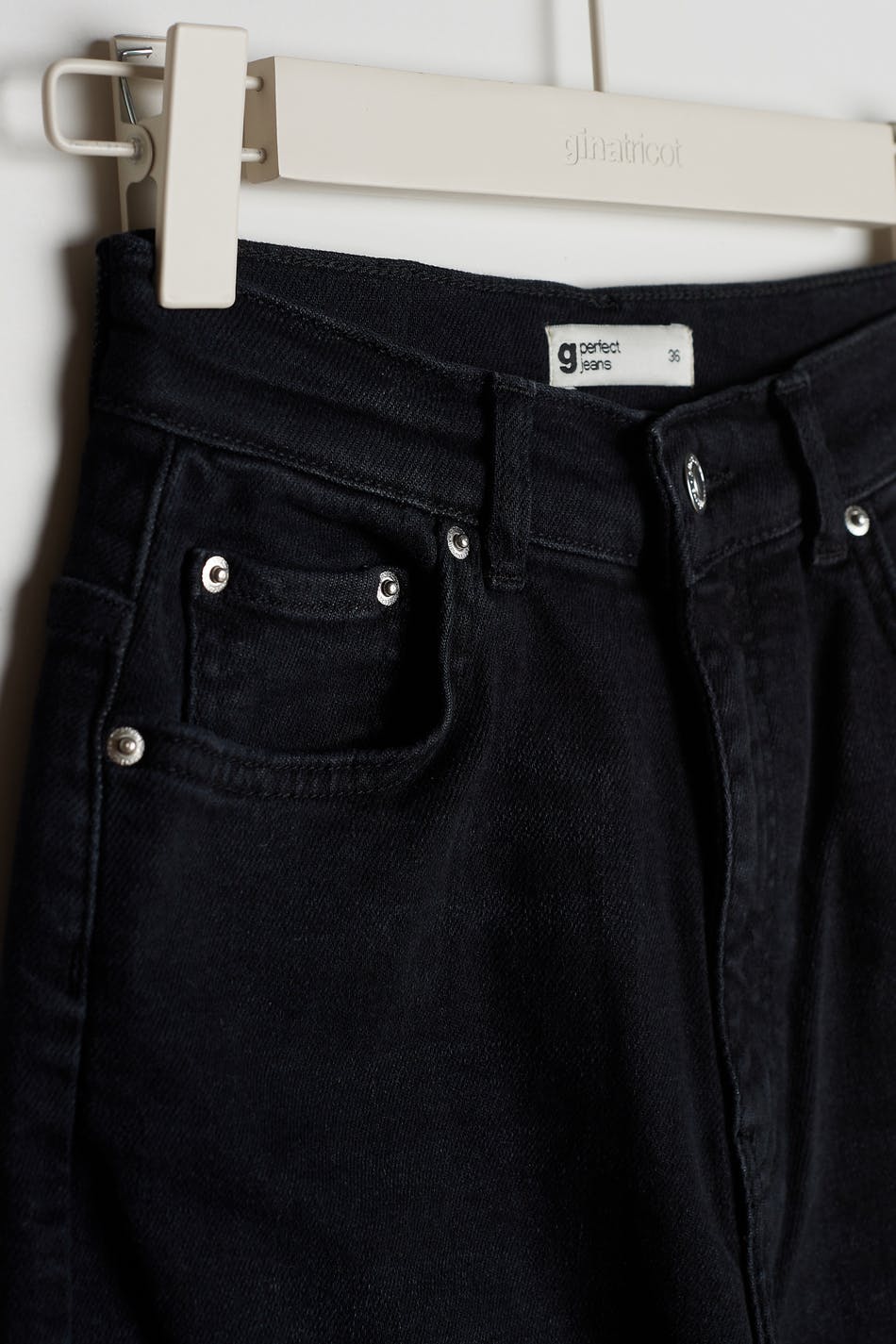 Comfy mom jeans