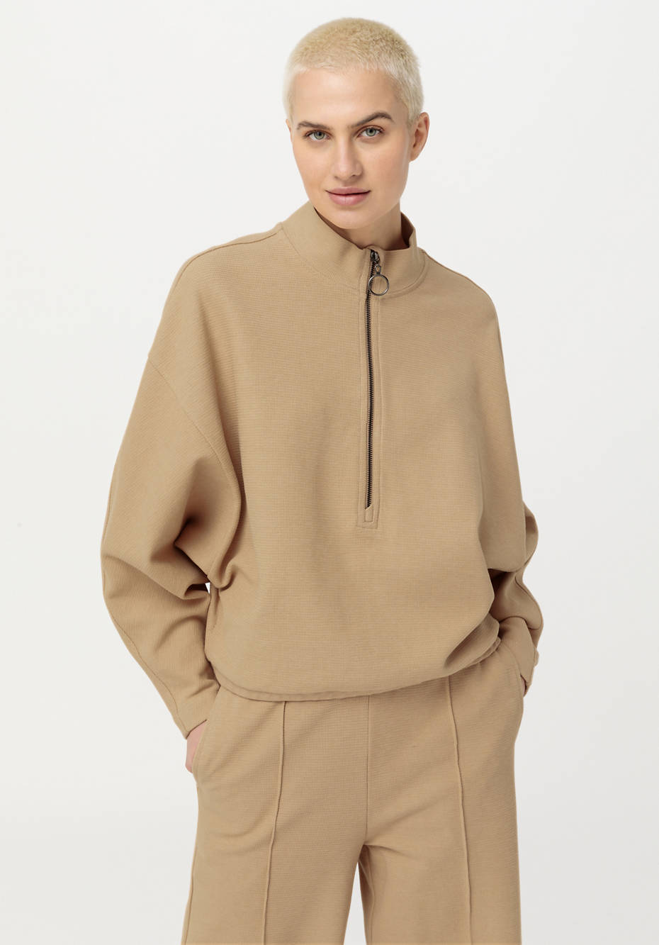Oversized Sweatshirt aus Bio-Baumwolle mit Kapok