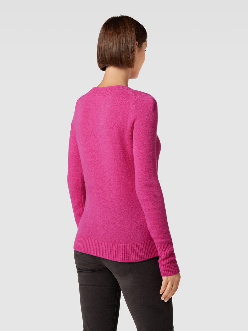 Strickpullover mit Rundhalsausschnitt in fuchsia