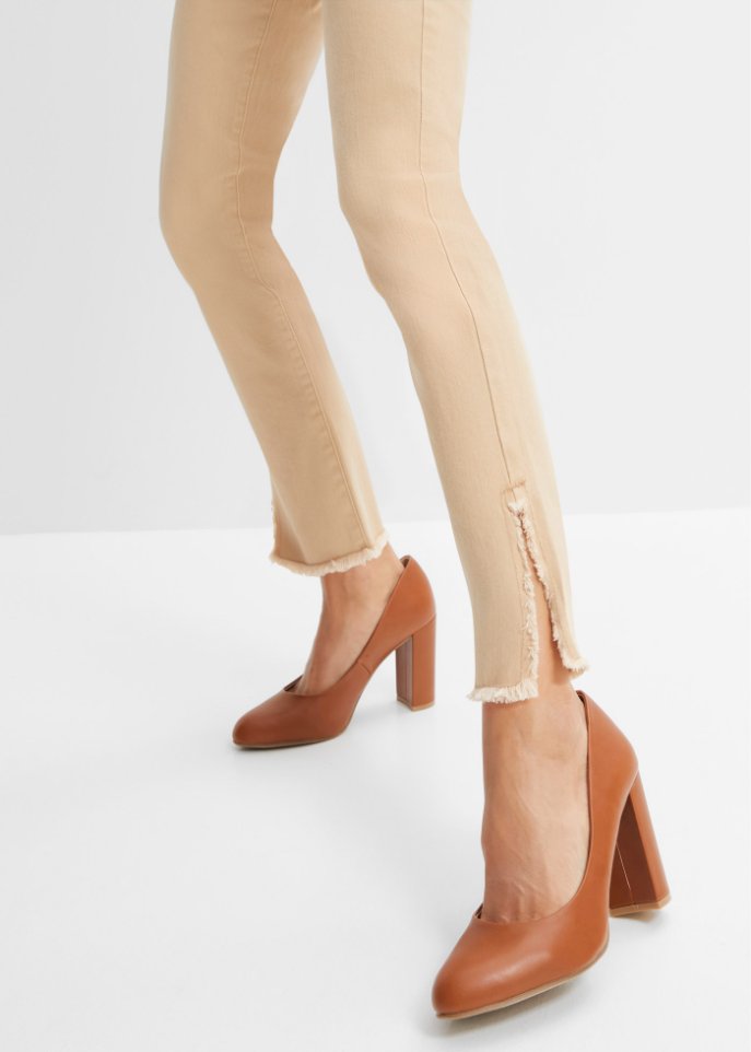 Stretch-Hose mit Nieten