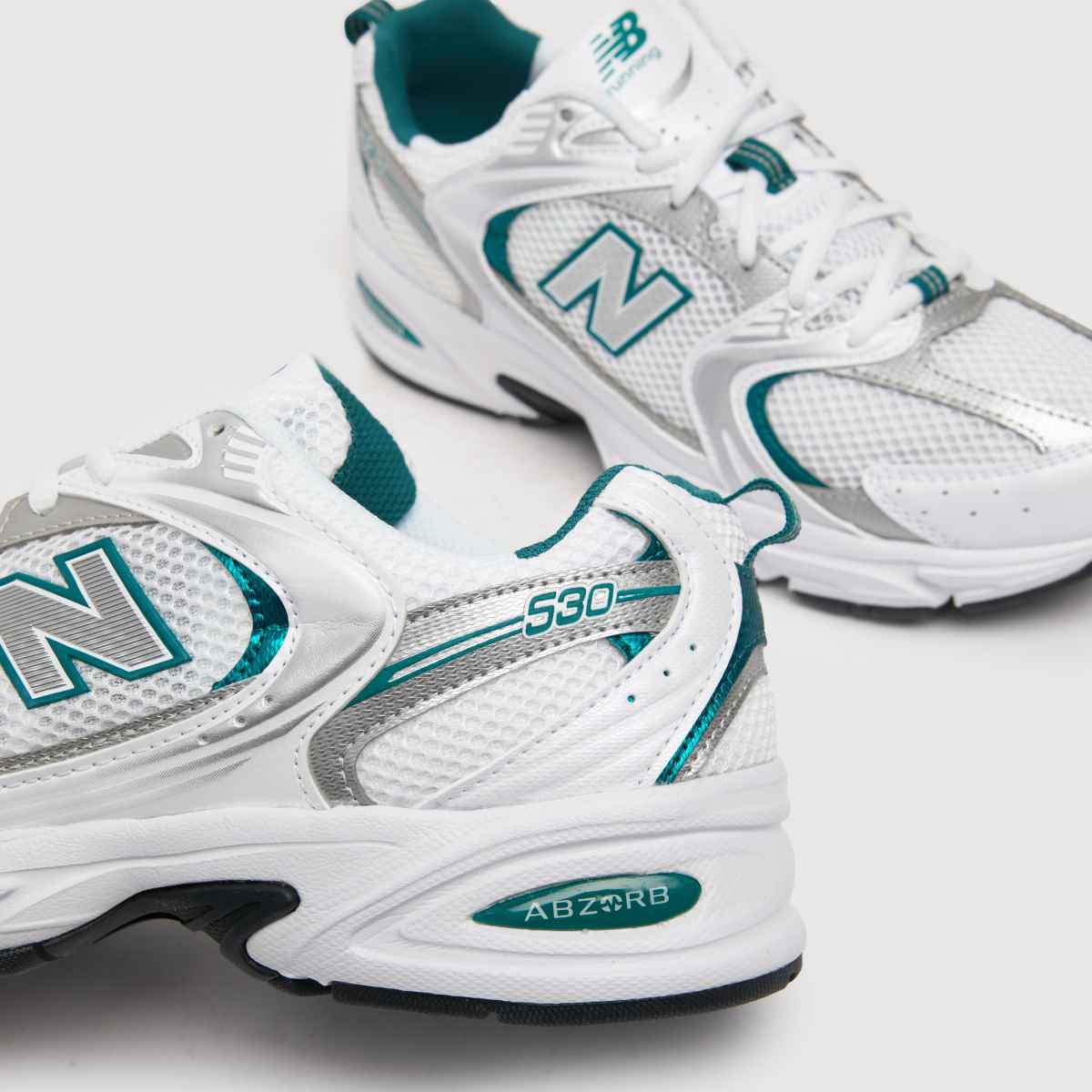 New Balance 530 sportcipő fehér és zöld színben
