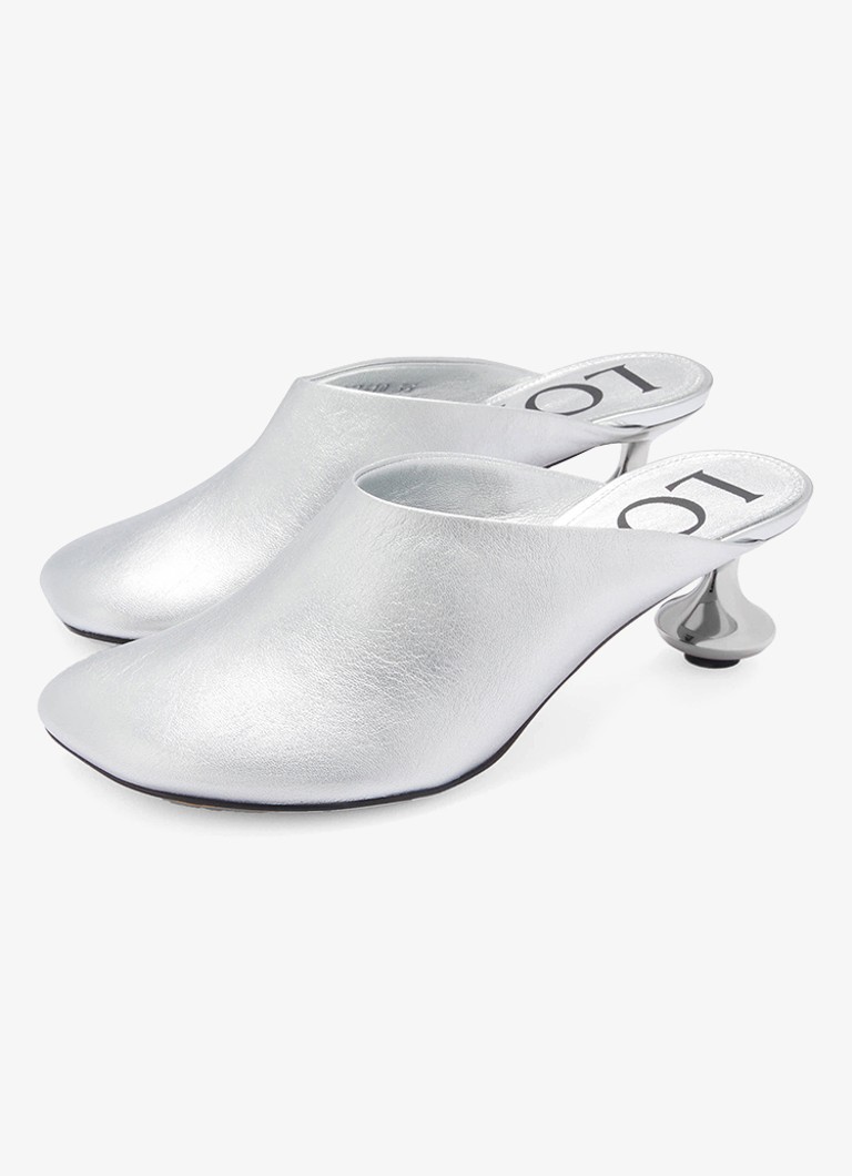 LOEWE Mule igračka od janjeće kože s metalnim završetkom