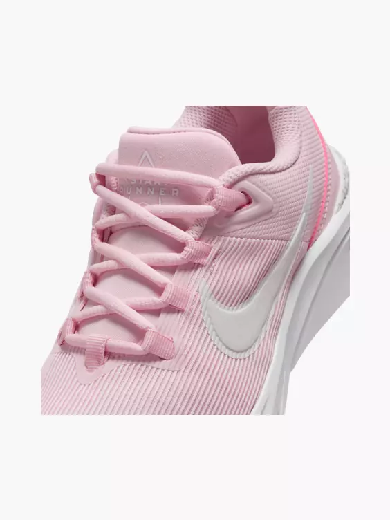 Nike Laufschuh STAR RUNNER 4