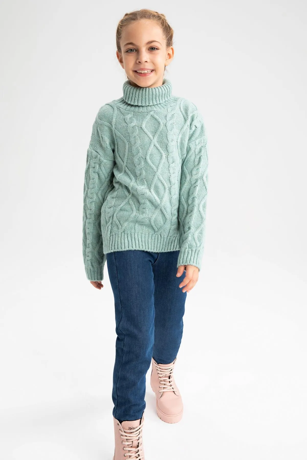 DeFacto  Rollkragenpullover mit normaler Passform für Mädchen R1986a622wn