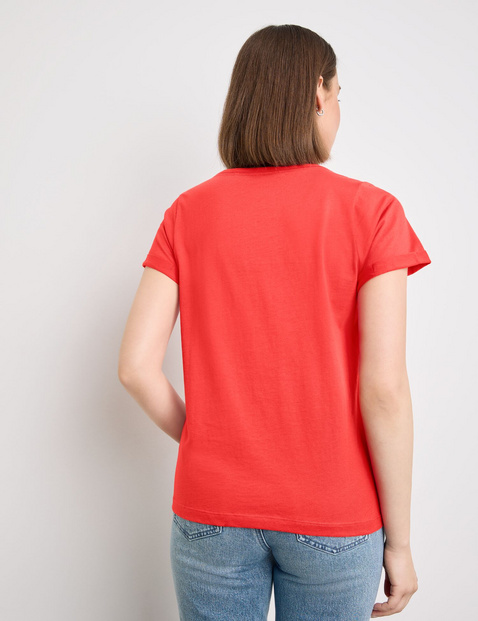 Basic T-Shirt