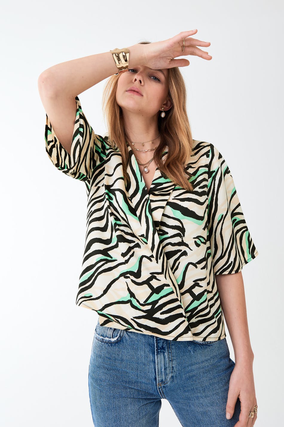 Divia blouse
