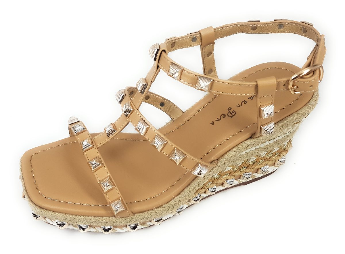 Alma En Pena V22231 Beige Sand