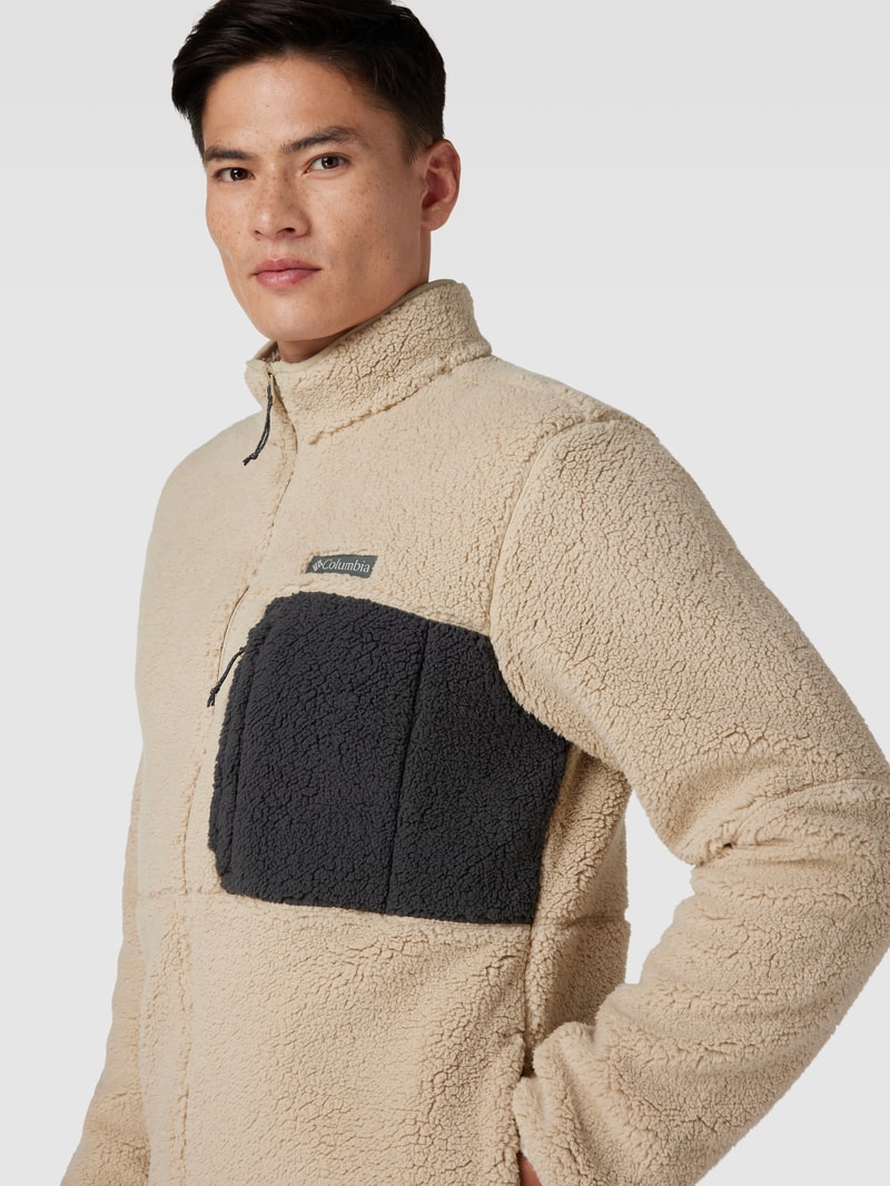 Sweatjacke mit Teddyfell Modell 'Mountain Side' in beige