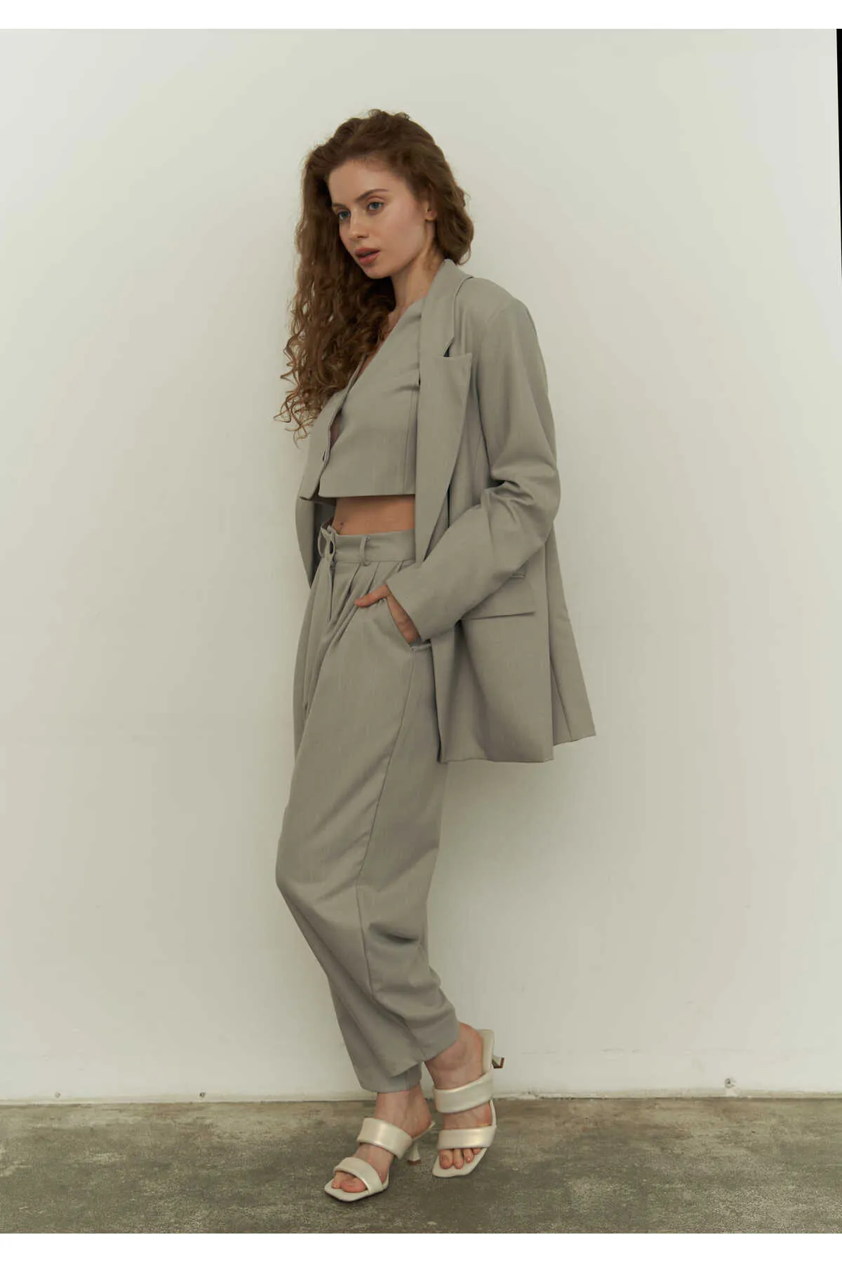 MCLLCTN  Graues Dreierjacken-Set für Damen von Polly