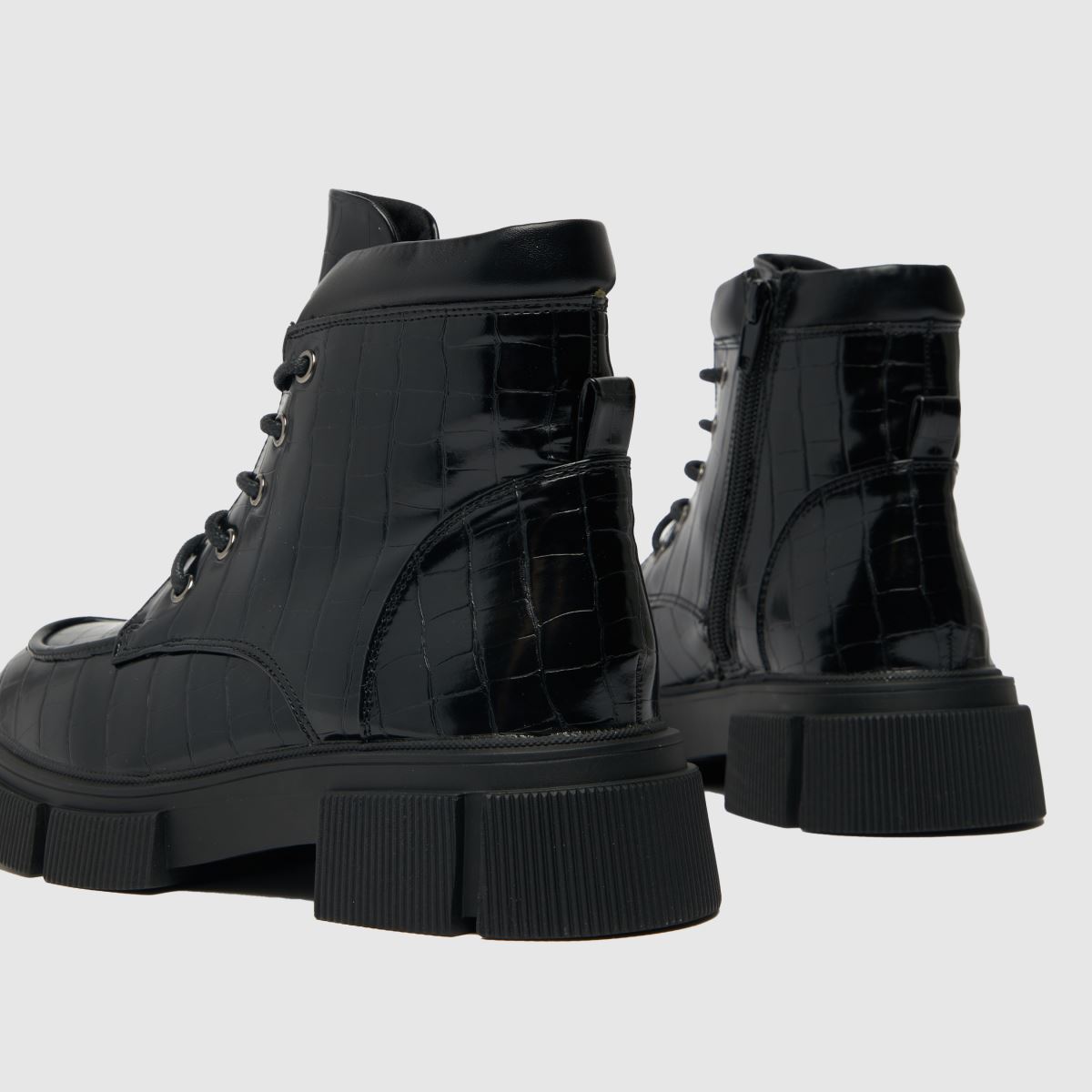 Schuh črni škornji za otroke s krokodiljo obliko