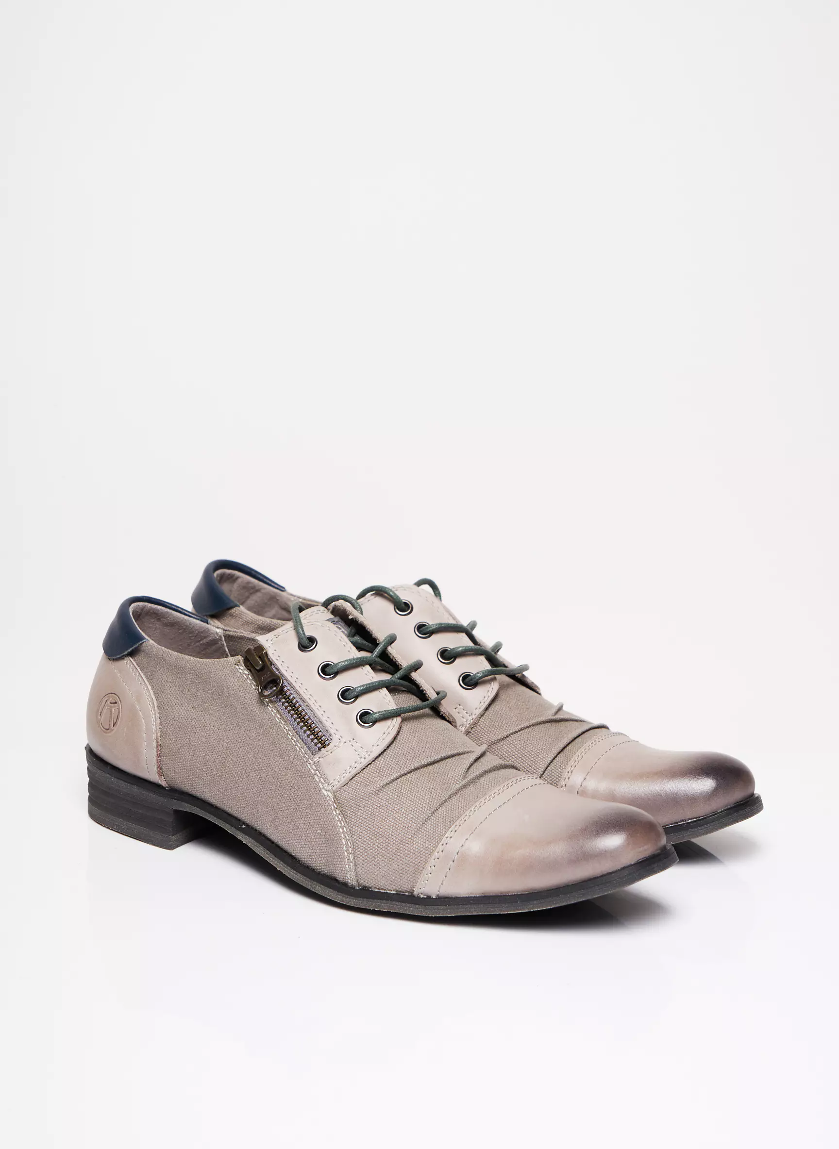 Kdopa Derby Homme couleur gris
