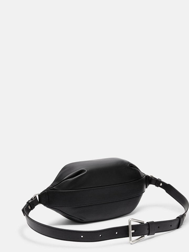LIEBESKIND BERLIN Leder-Brustbeutel in Schwarz - (B)31 x (H)21 x (T)10 cm günstig kaufen onesize