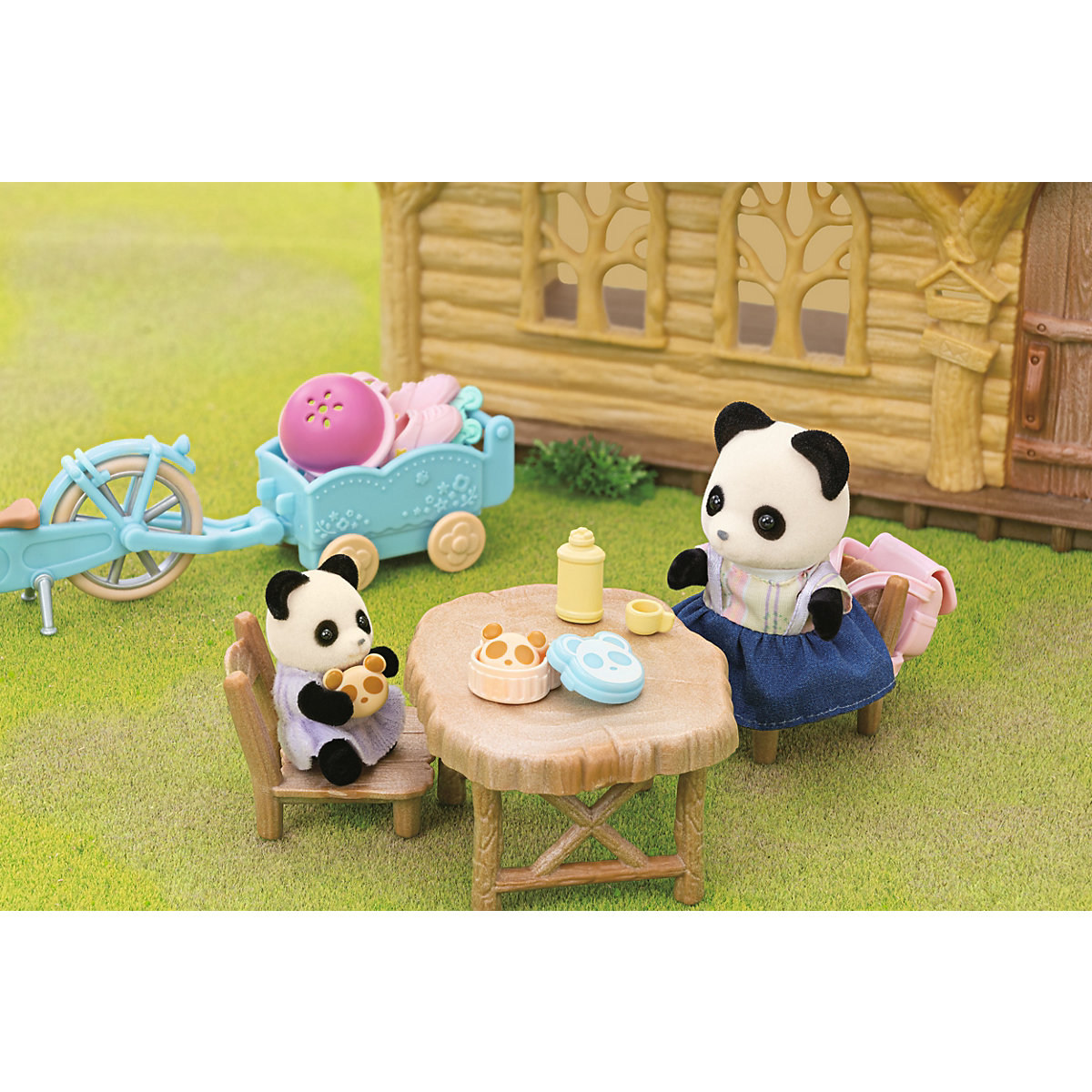 Sylvanian Families Fahrrad und Rollschuhe Spielset mit Figur