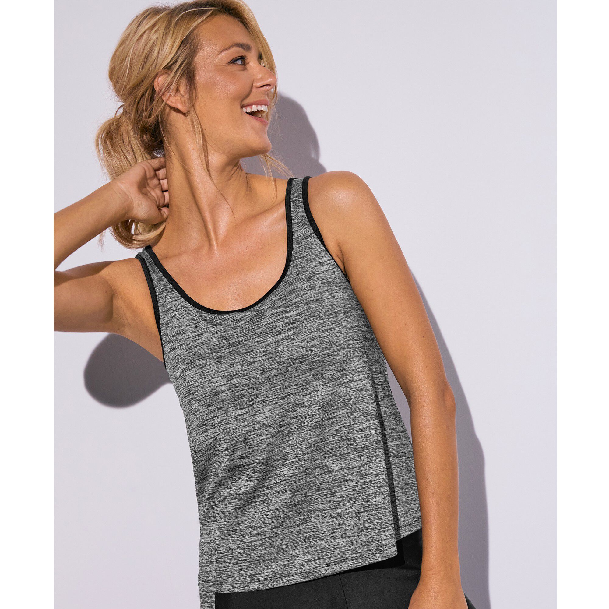Top de sport avec brassière intégrée