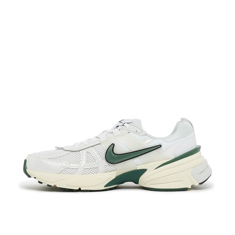 NIKE Wmns V2K Run 