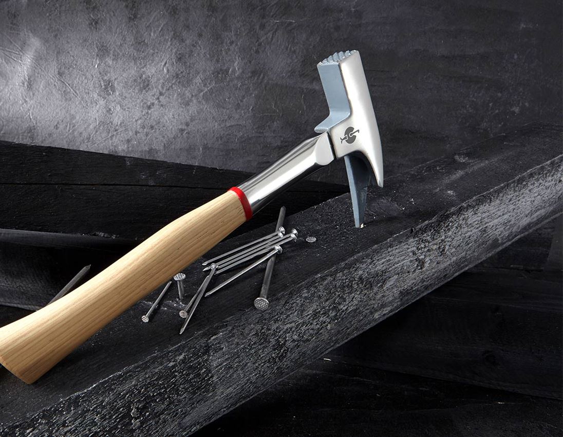 e.s. Latthammer Timbercraft