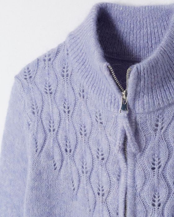 Pull col zippé fantaisie ajourée