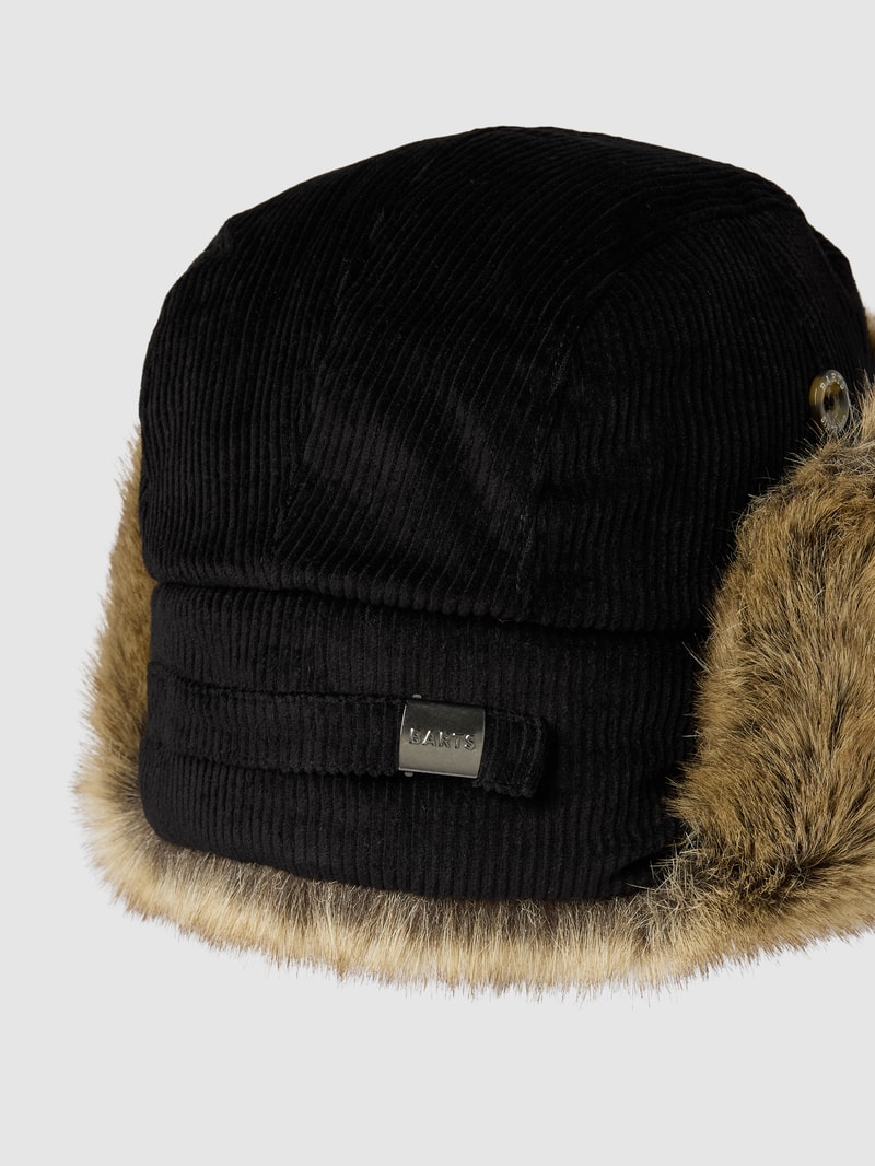 Mütze mit Ohrenklappen Modell 'RIB BOMBER' in schwarz