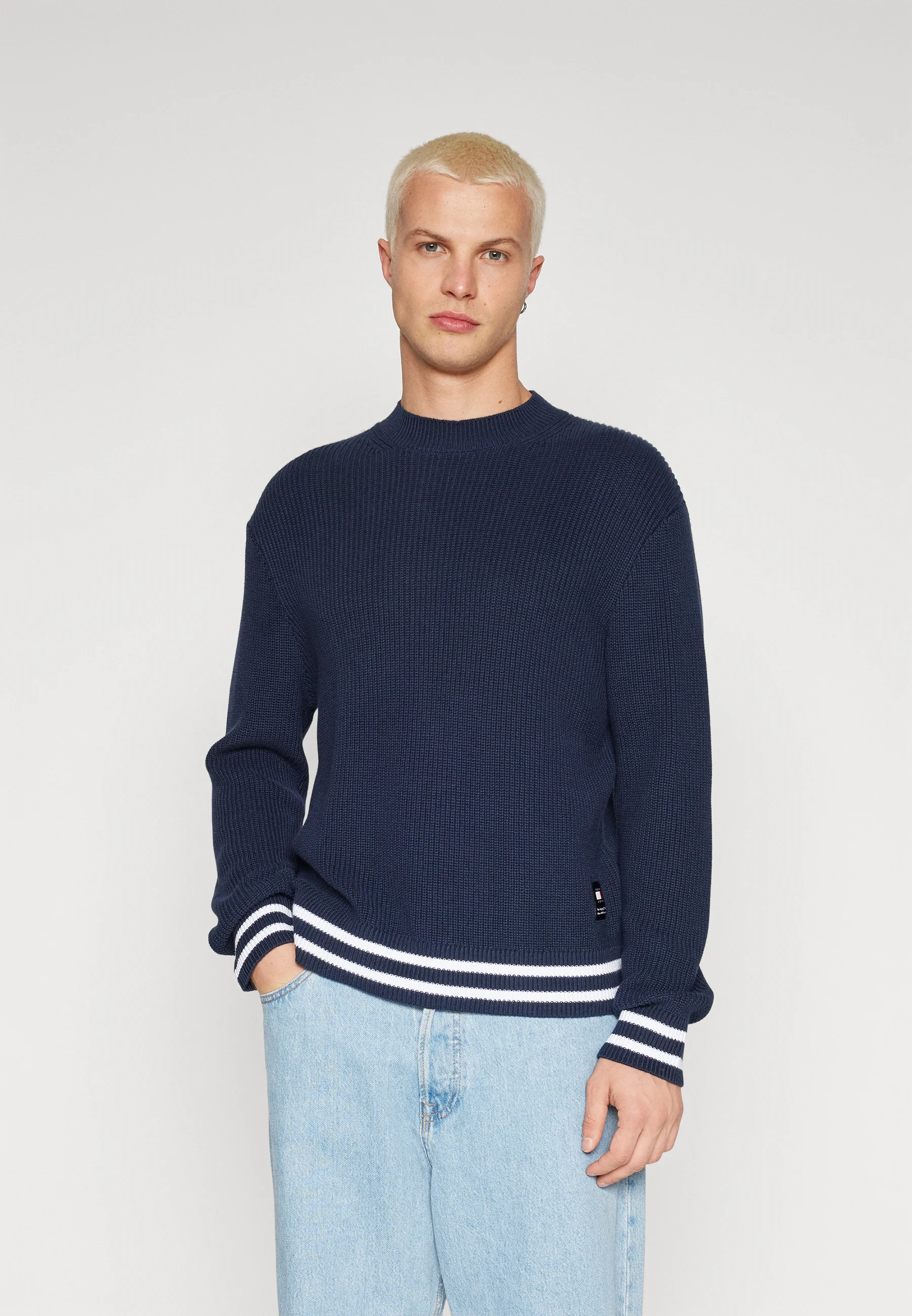 Tommy Jeans CONTRAST TIPPING- Suéter