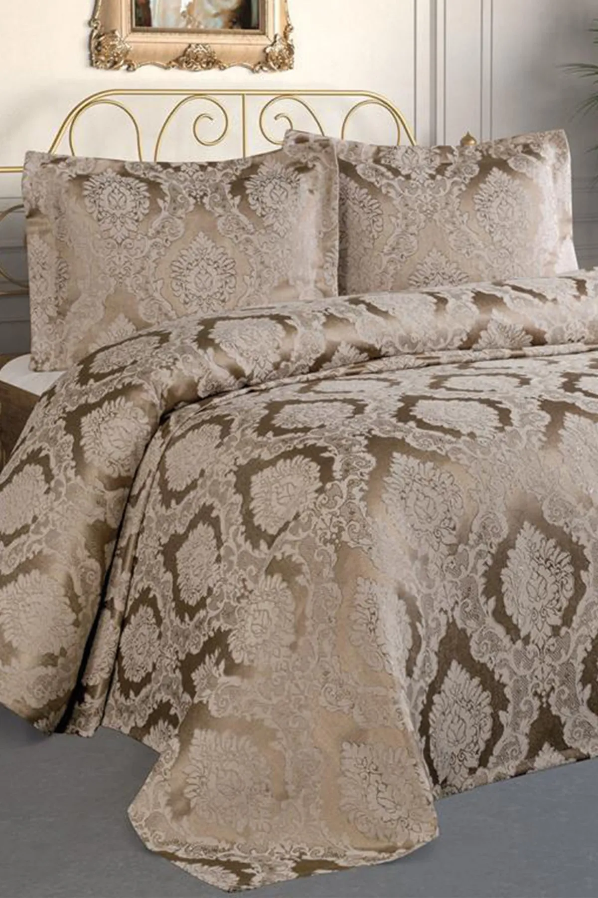 Çeyiz Diyarı  Şulem Jacquard-Chenille-Einzelbettdecke Cappucino
