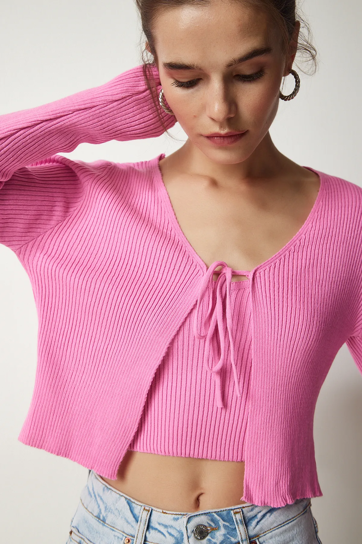 Happiness İstanbul  Rosa Crop-Cardigan-Set aus Strick für Damen MT00143