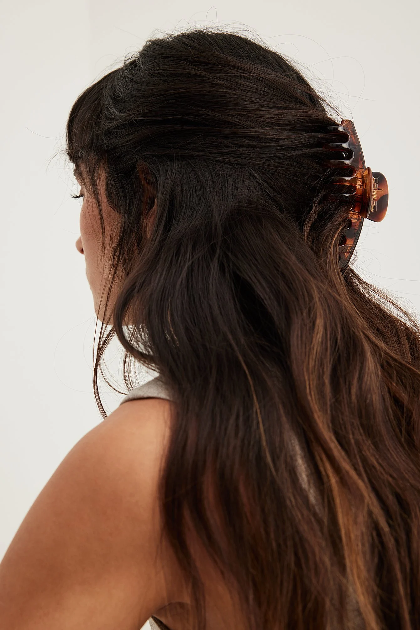 Große runde Haarspange