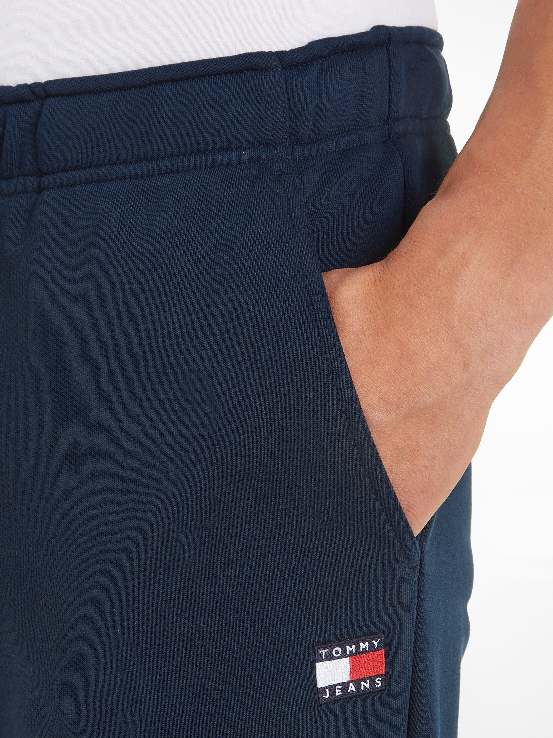 Tommy Jeans Jogginghose TJM REG BADGE JOGGER mit Logobadge