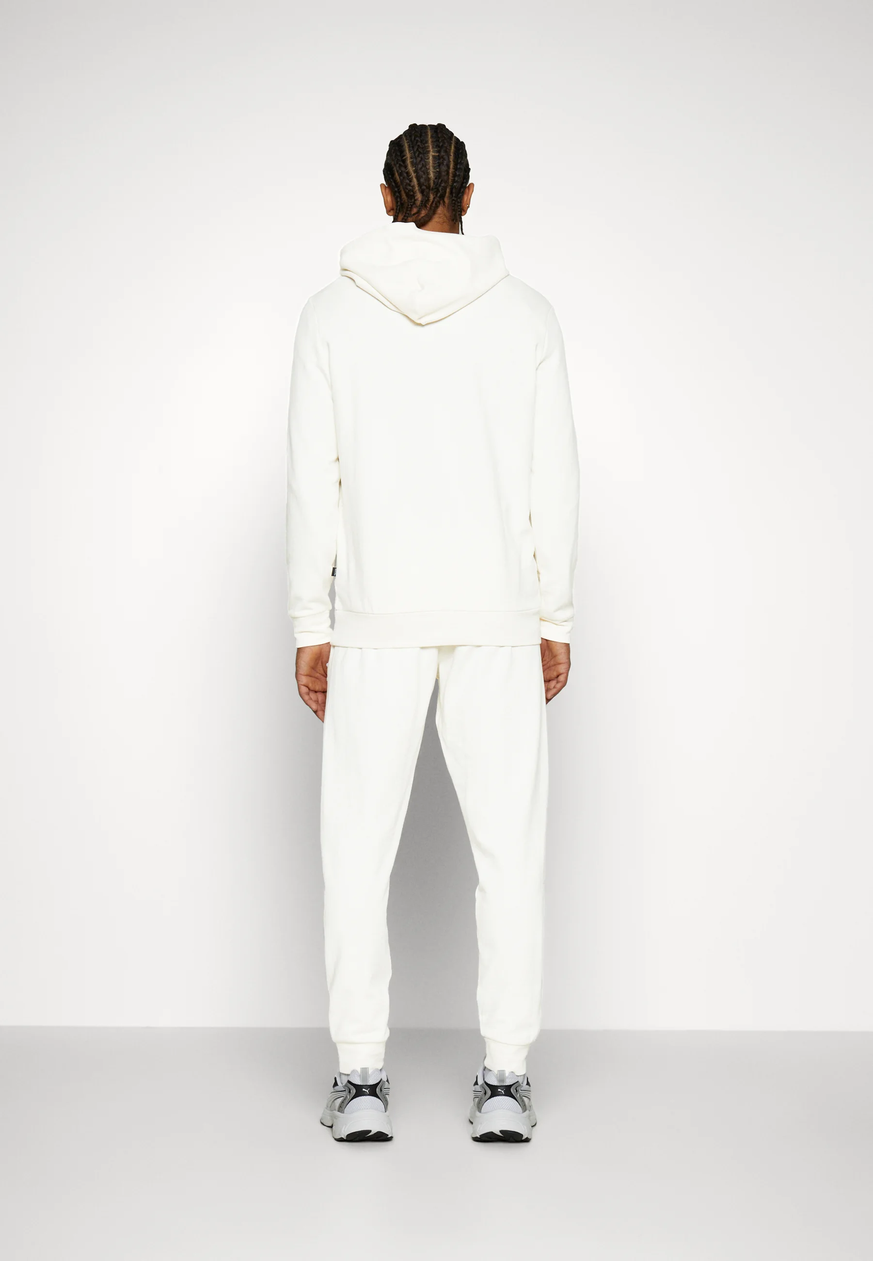 Puma BETTER ESSENTIALS - Pantalones de chándal