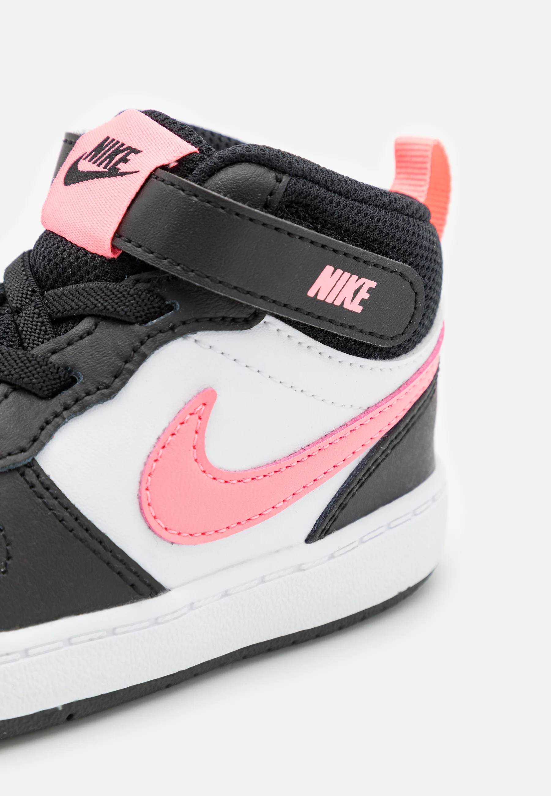 Nike Sportswear COURT BOROUGH MID UNISEX - Zapatillas altas