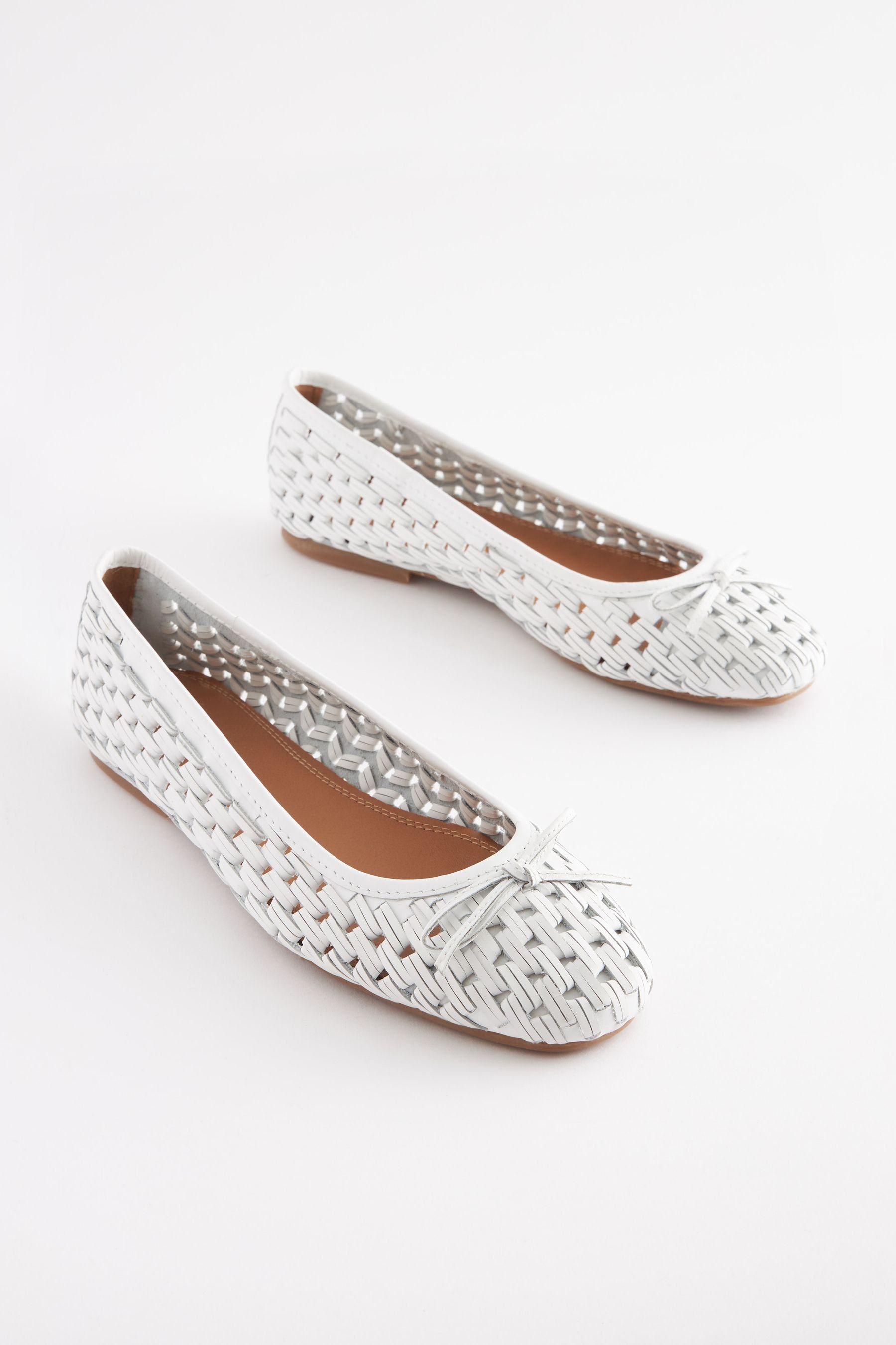 Next Forever Comfort® Ballerinas aus geflochtenem Leder Ballerina (1-tlg)