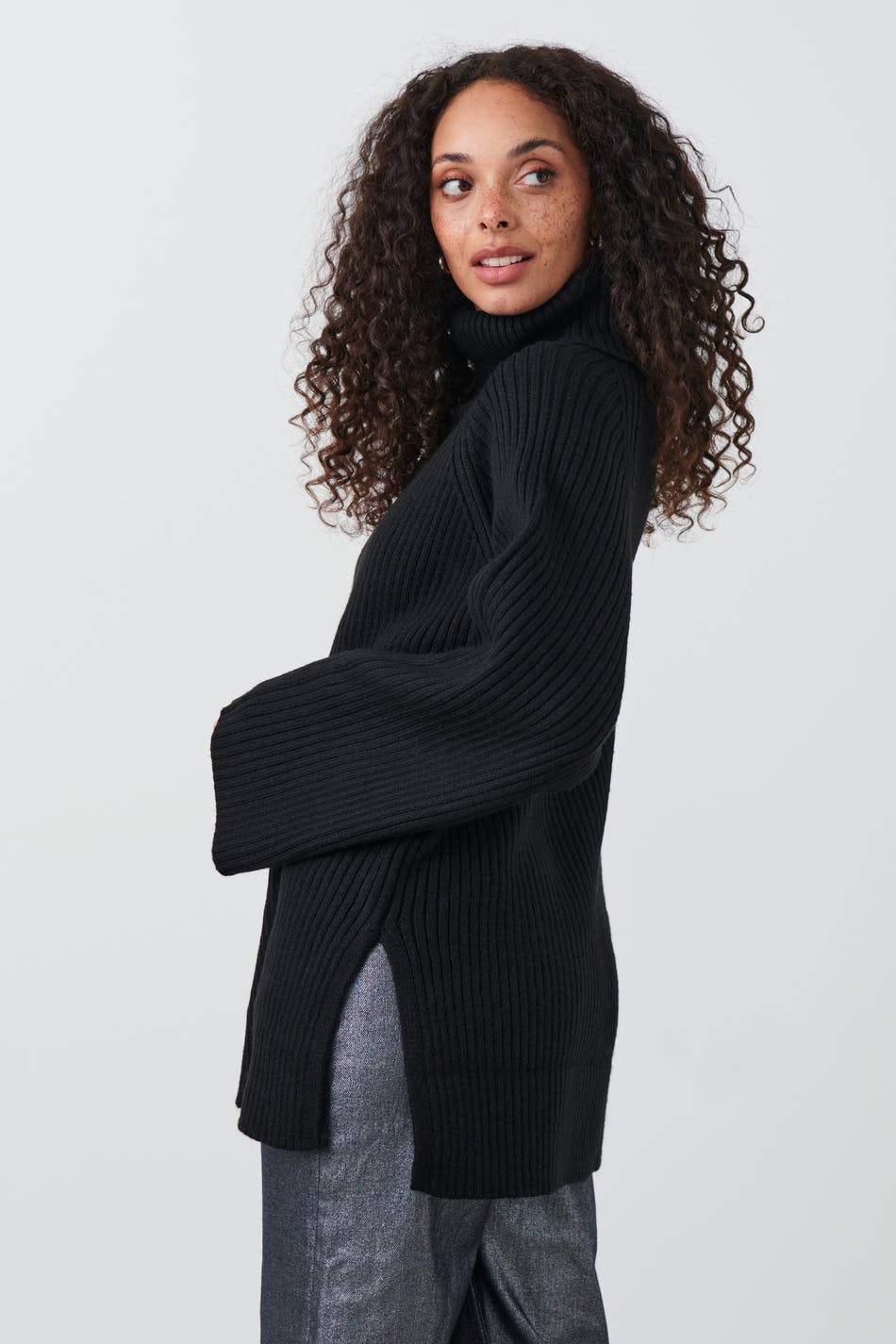 Roll-neck knitted sweater