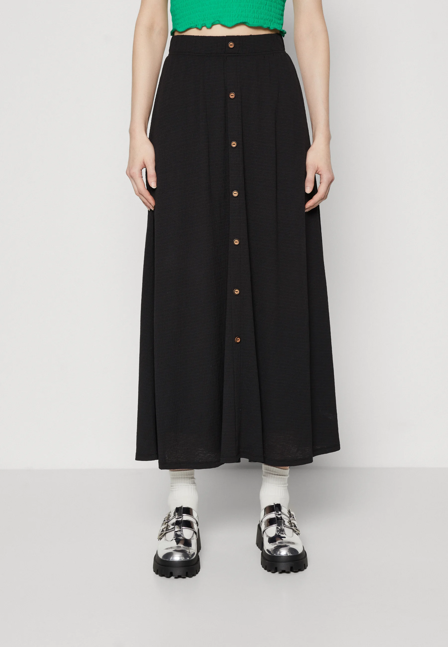 ONLY Tall ONLPELLA SKIRT - Falda acampanada