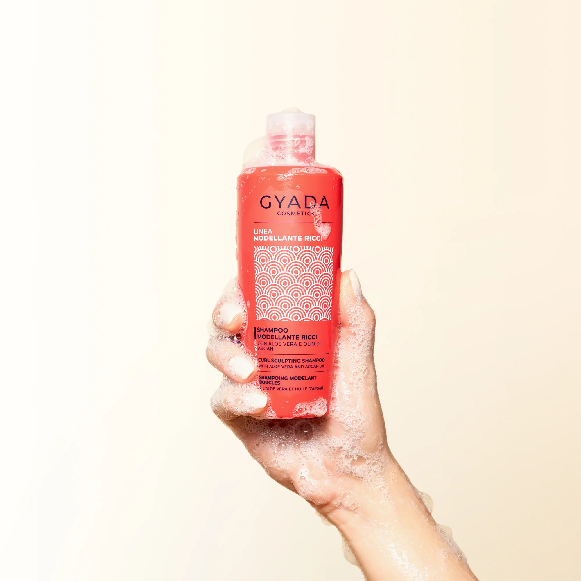 Kiharoita Muotoileva Shampoo - Curl Defined Shampoo