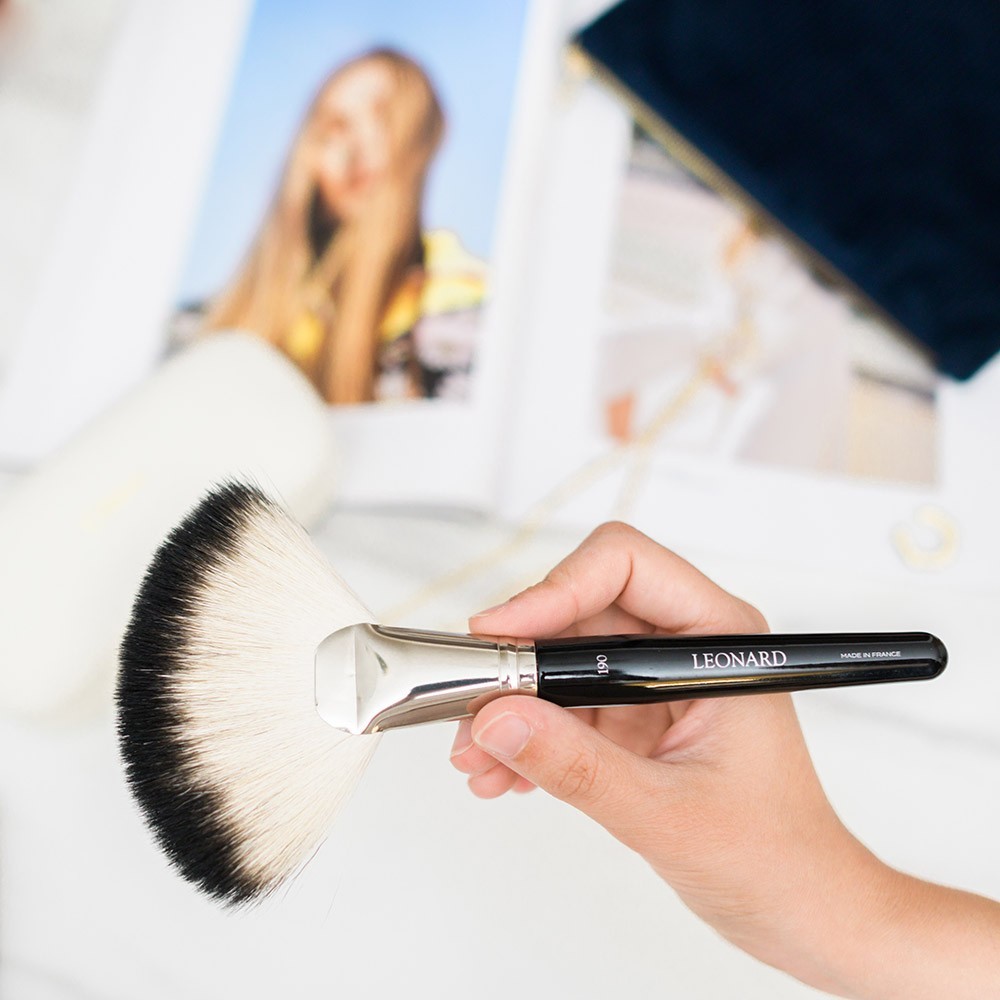 Velký vějířový štětec Leonard Brushes č. 190