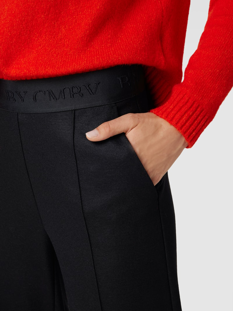 Stoffhose mit Logo-Bund in schwarz