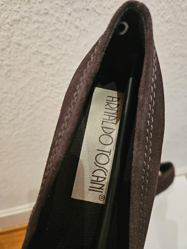 Arnaldo Toscani Leder-Keilpumps in Anthrazit günstig kaufen 36