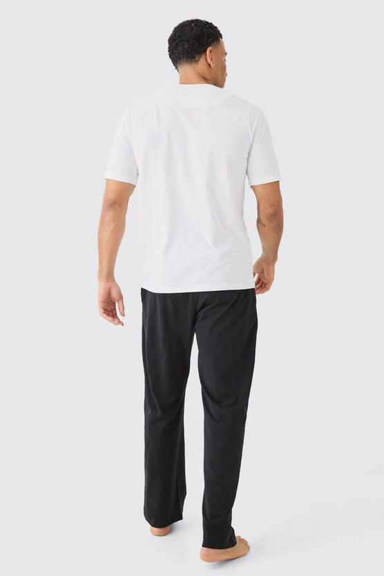Loungewear-Set aus T-Shirt & Shorts