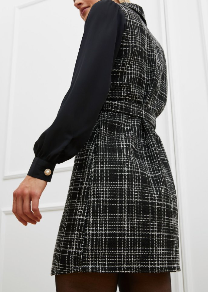 Kleid mit Chiffonärmeln