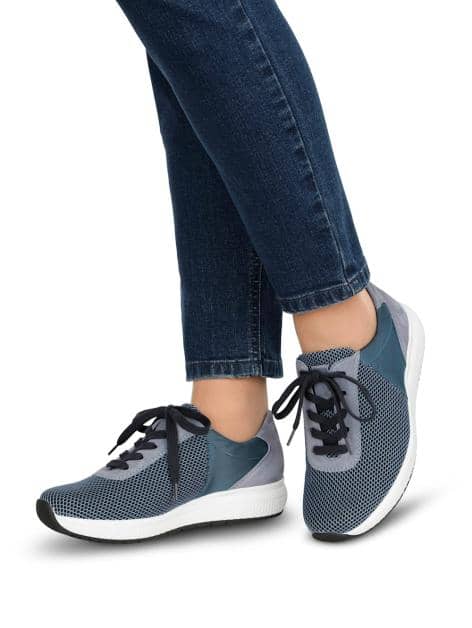 Sportschuh mit Shock-Absorber