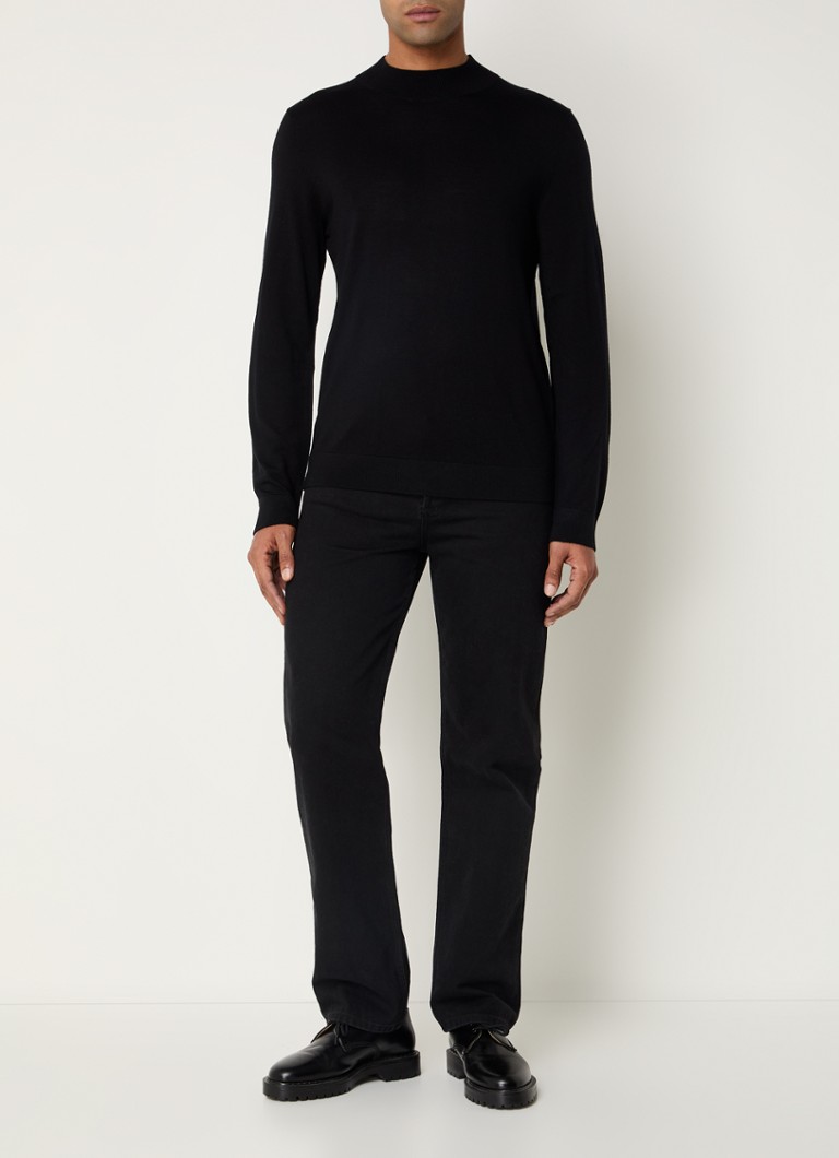 Wybrany męski sweter Tray Pull, wykonany z cienkiej wełny merynosowej.